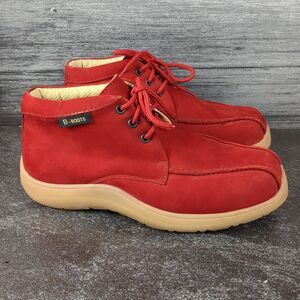 B-Boots Buffalino Red Suede Chukka Lace Up Booties Ankle Boot Women's 10.5